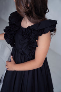 NUNZIA CORINNA kleita